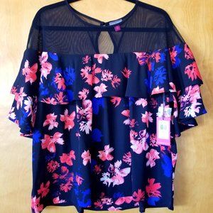 New Women's Vince Camuto floral blouse